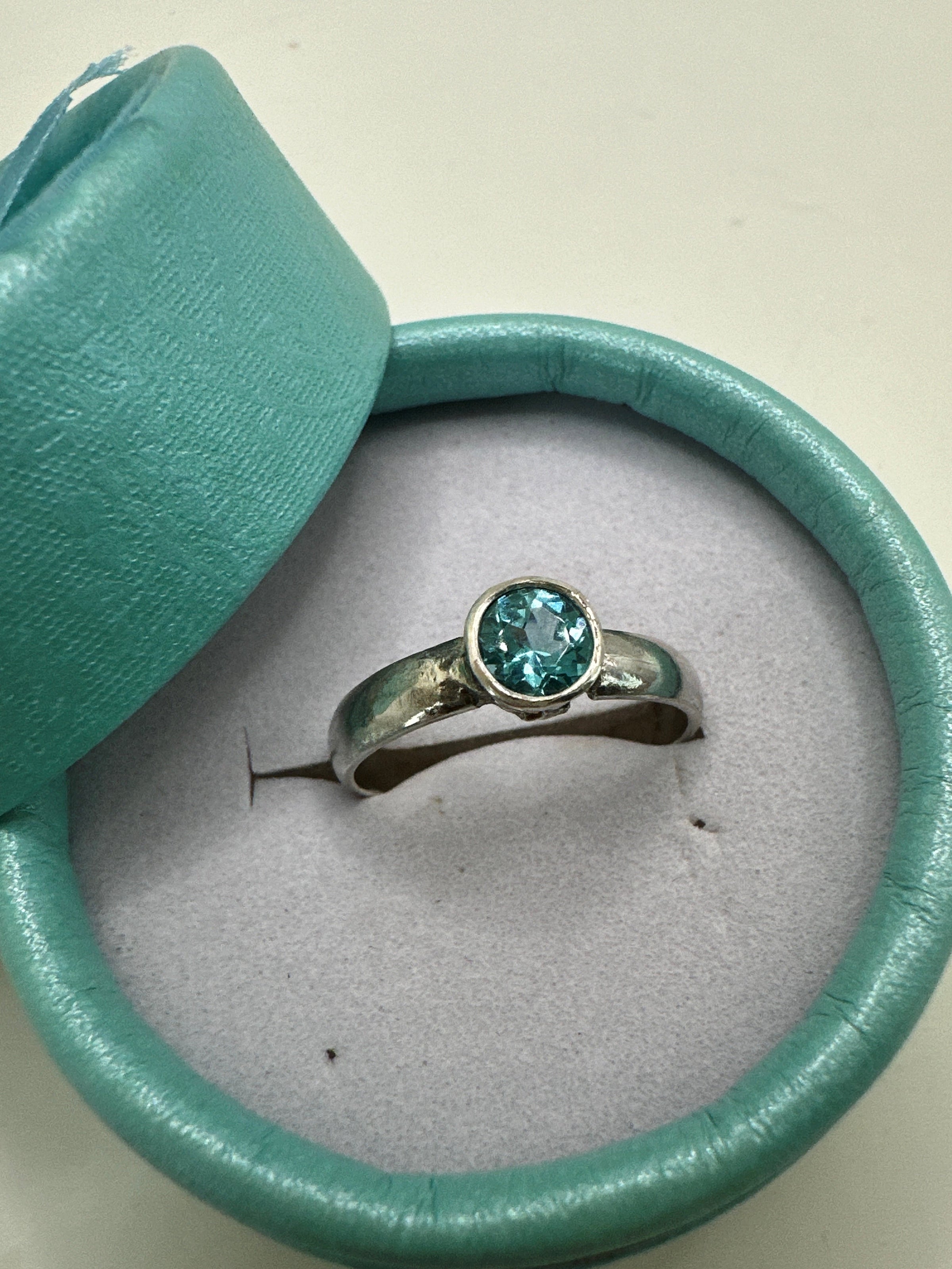 Shop Rings at Solo Uno Jewels | Solo Uno Jewels