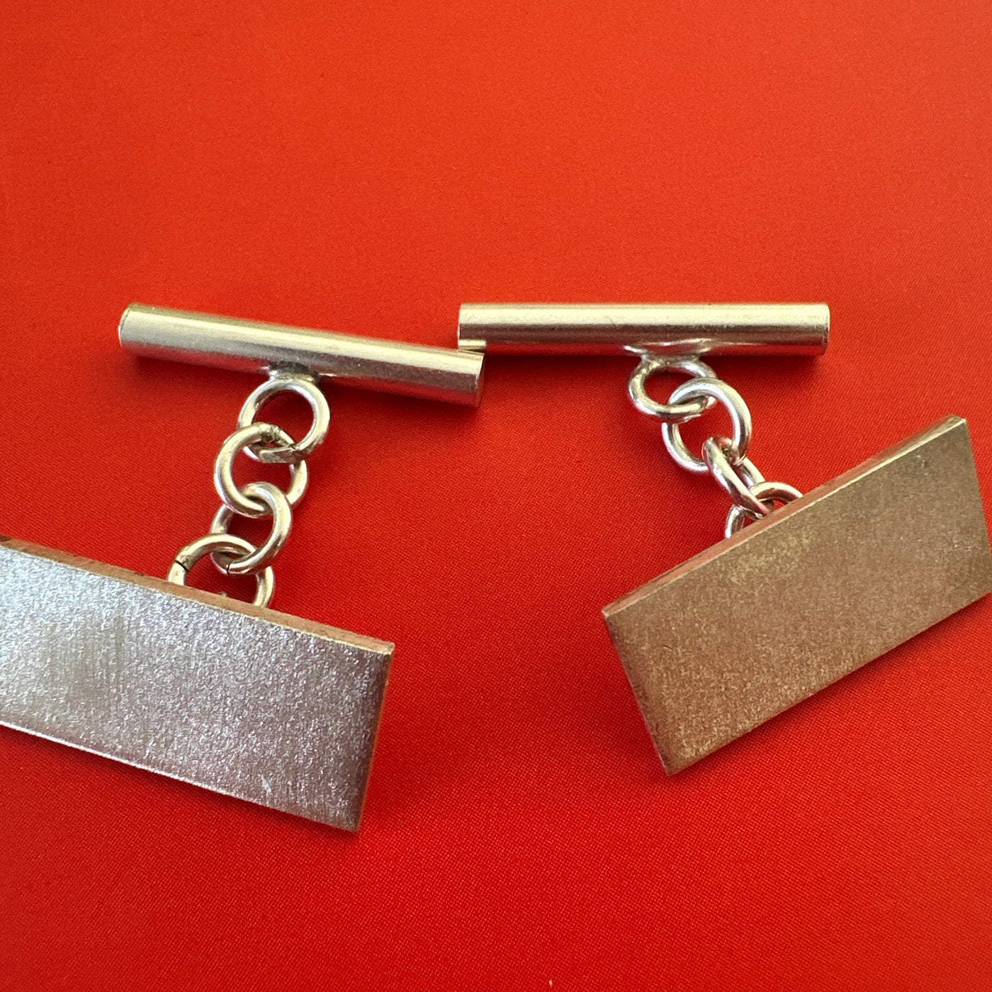 Silver square cufflinks (1 x 2 cm)