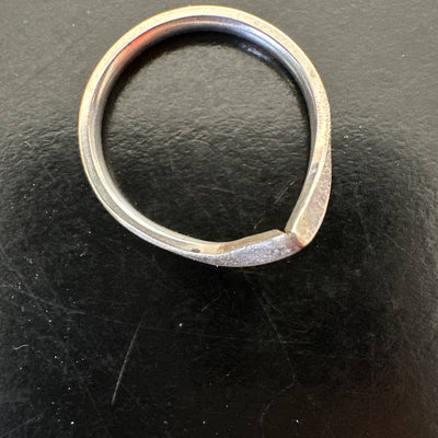 Silver sterling ring  "svallow"