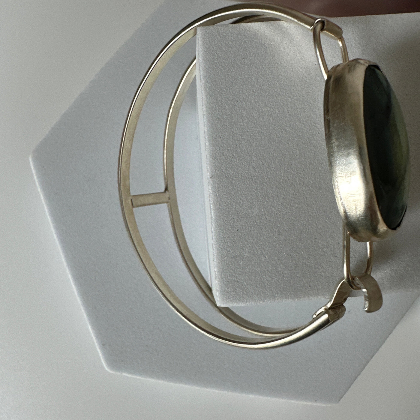 Silver rigid bracelet