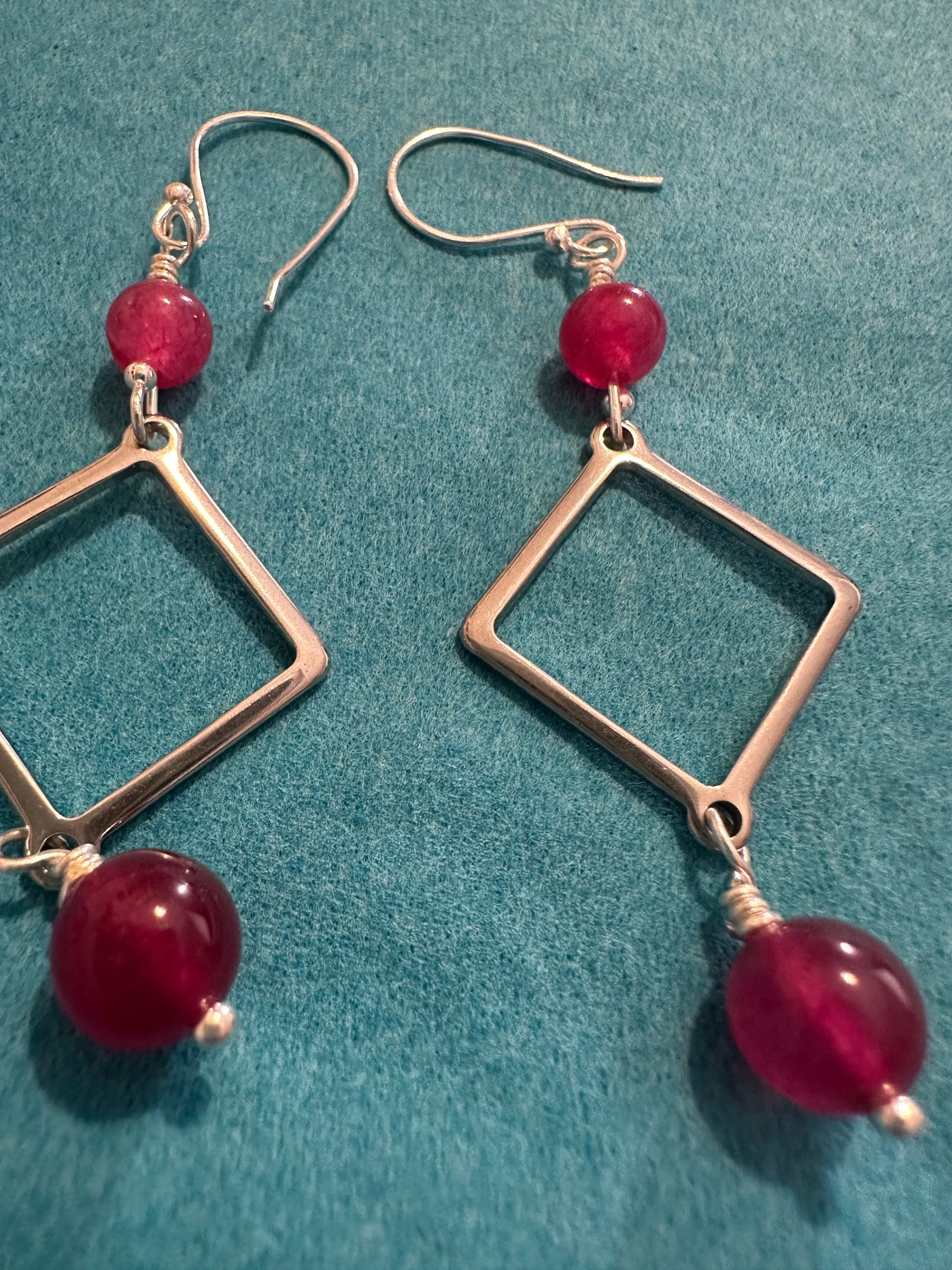 Pink jade earrings with square steel elements and silver