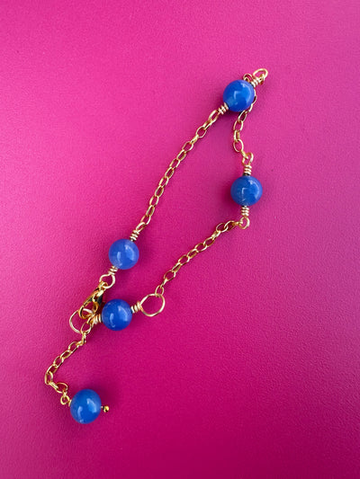 Blue giade bracelet with brass chain 