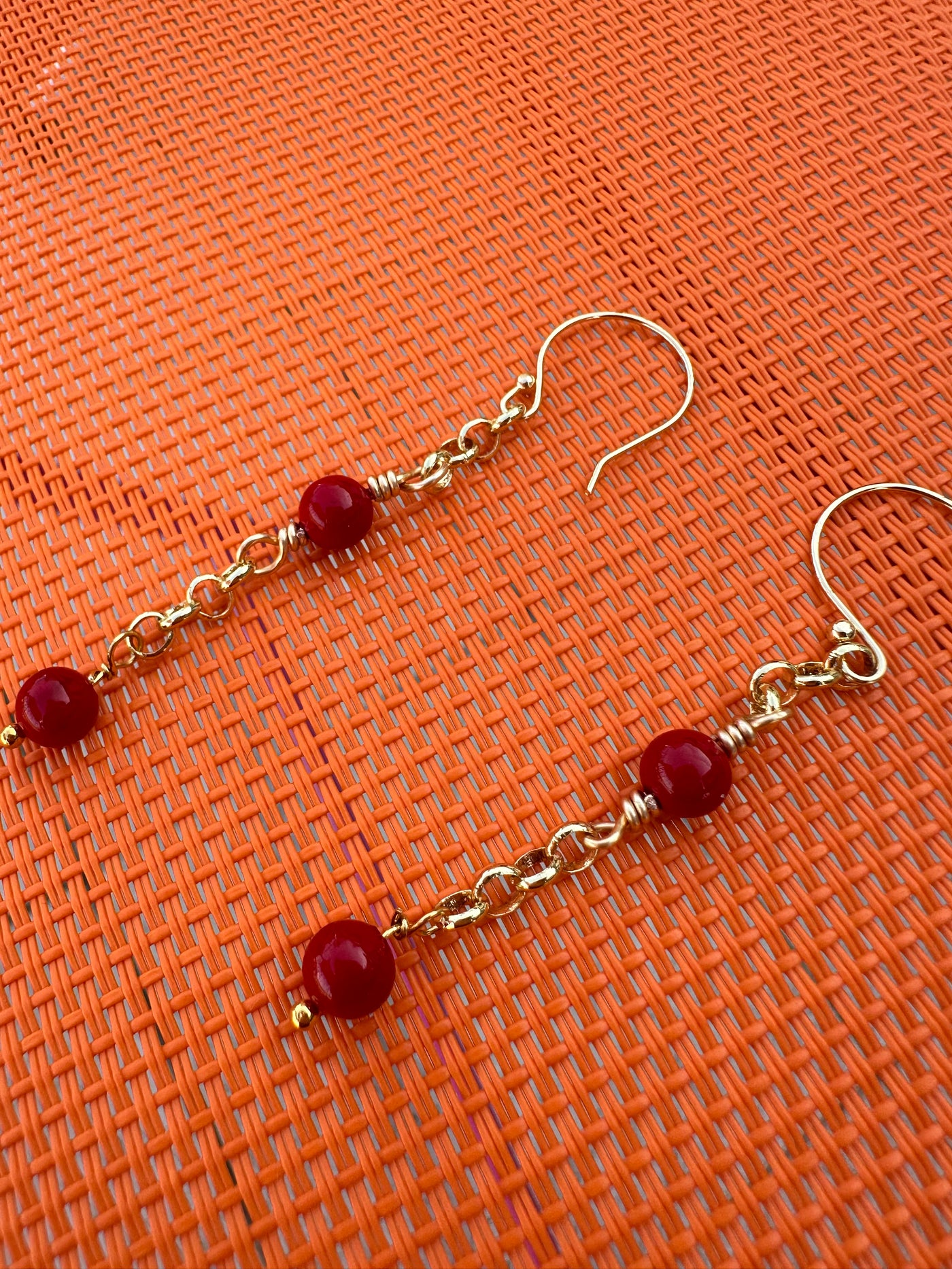 Mallorca coral red Sardinia pearls with brass chain