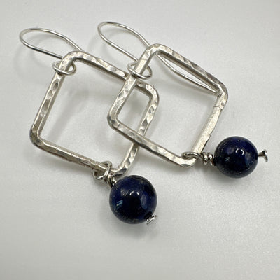 Silver square rings 2 cm and natural lapis pearls earrings