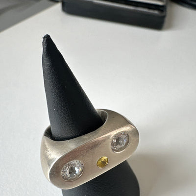 ‘Owl' ring with white and yellow cubic zirconia