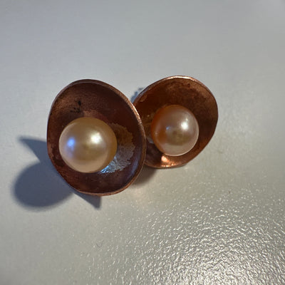 Copper flower earrings with pearl and silver stud