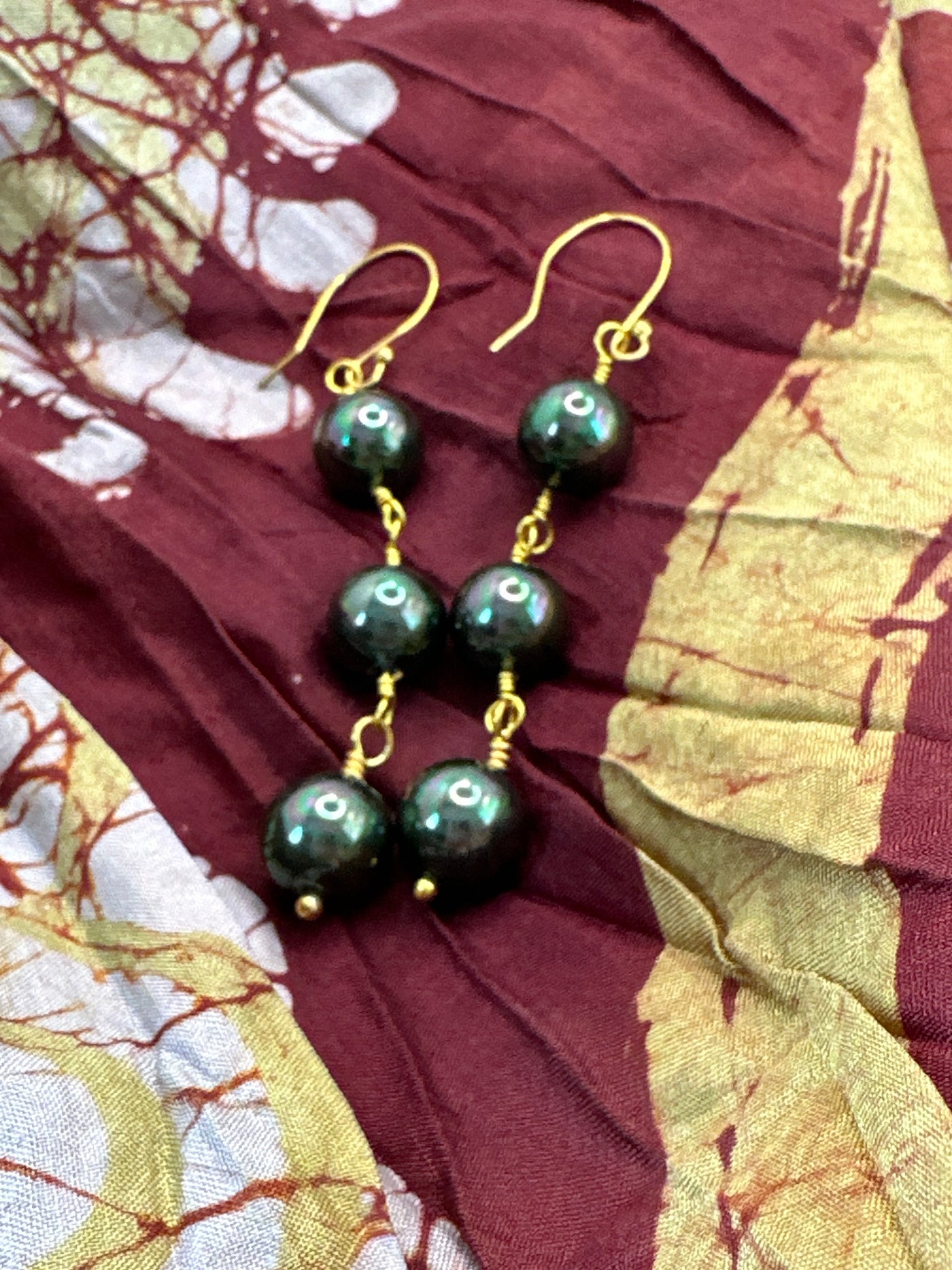 Green Mallorca pearls long earrings