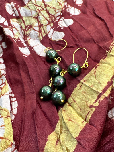 Green Mallorca pearls long earrings