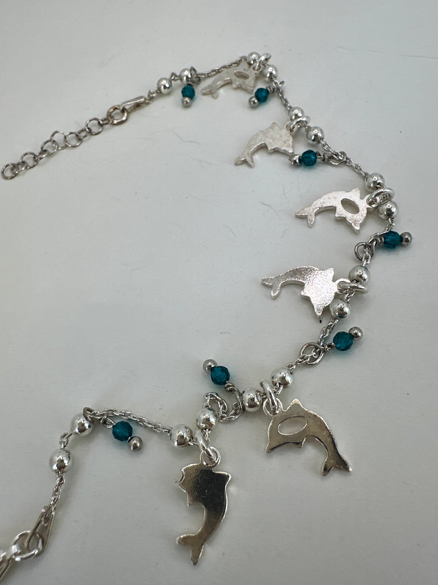 925 silver bracelet with dolphins and blue glass beads