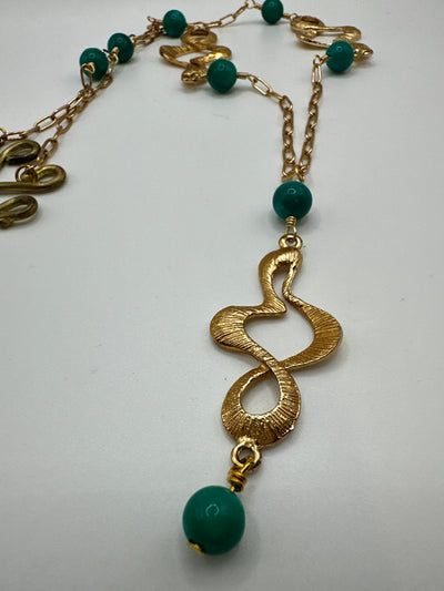 Turquoise giade necklace with Zama and brass