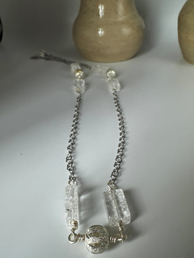 Rectangular Crystal rock and elements of diamanted brass on steel forzatina - long 50 cm