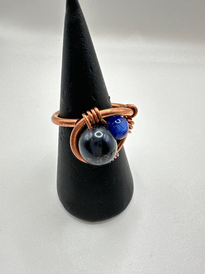 Copper ring with kyanite and black river pearl