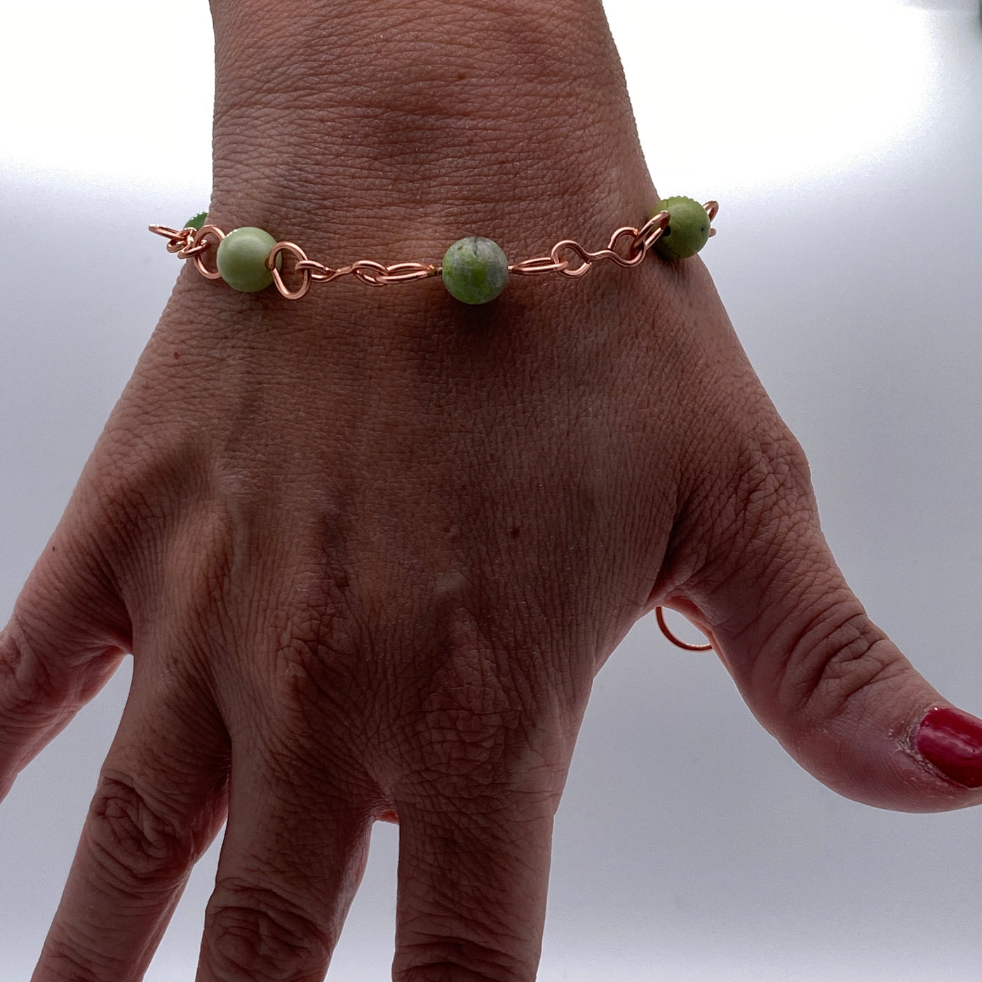 Green tourquoise and wire bracelet.