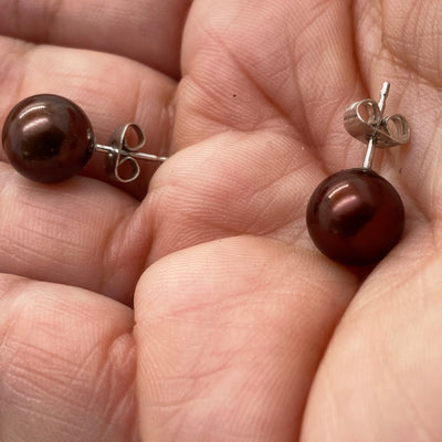 Chocolate pearls studs 