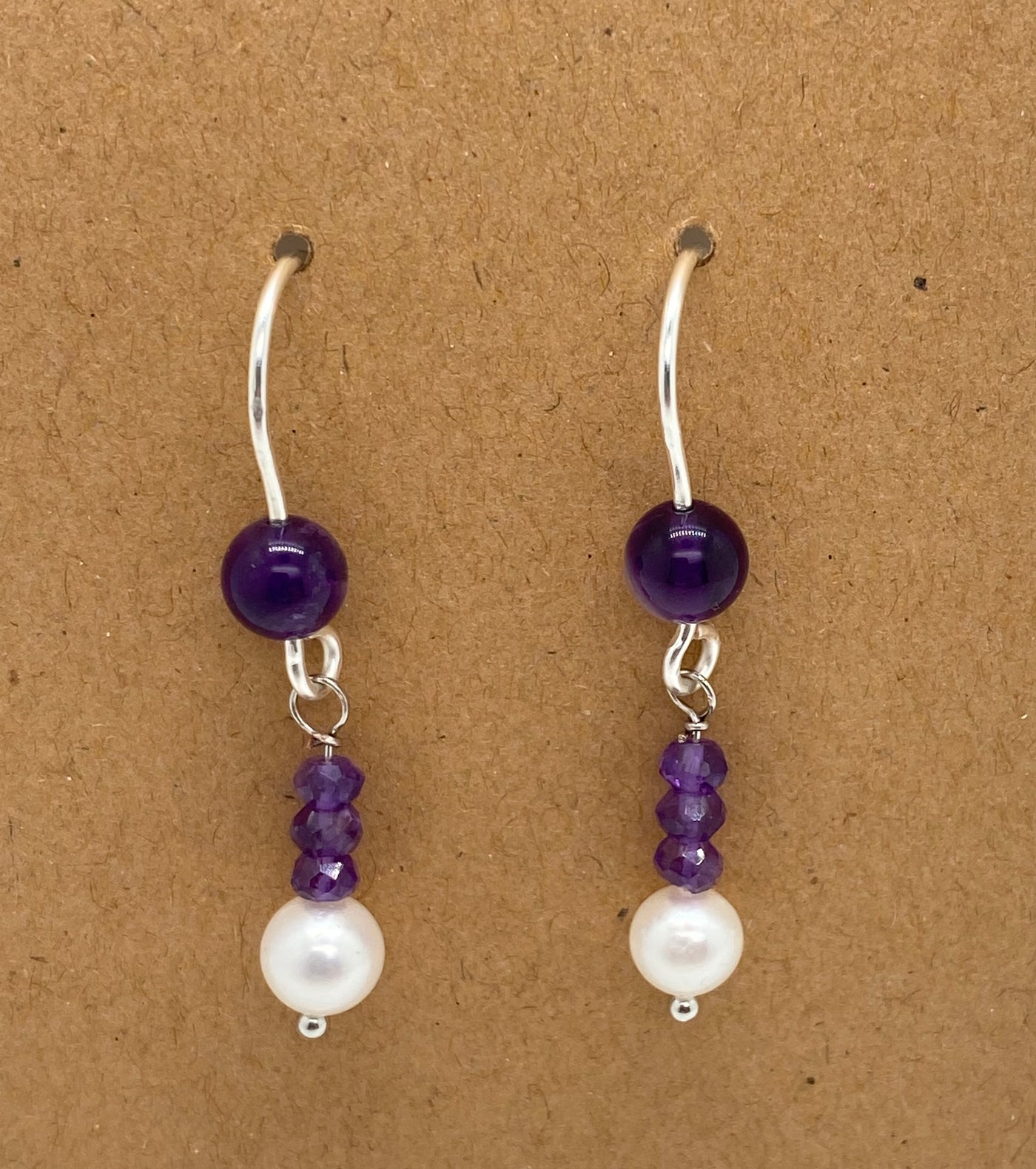 Pearls, amethists and silver earrings