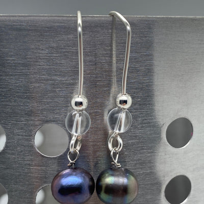 Potato raven’s dark pearls and clear quartz silver earrings