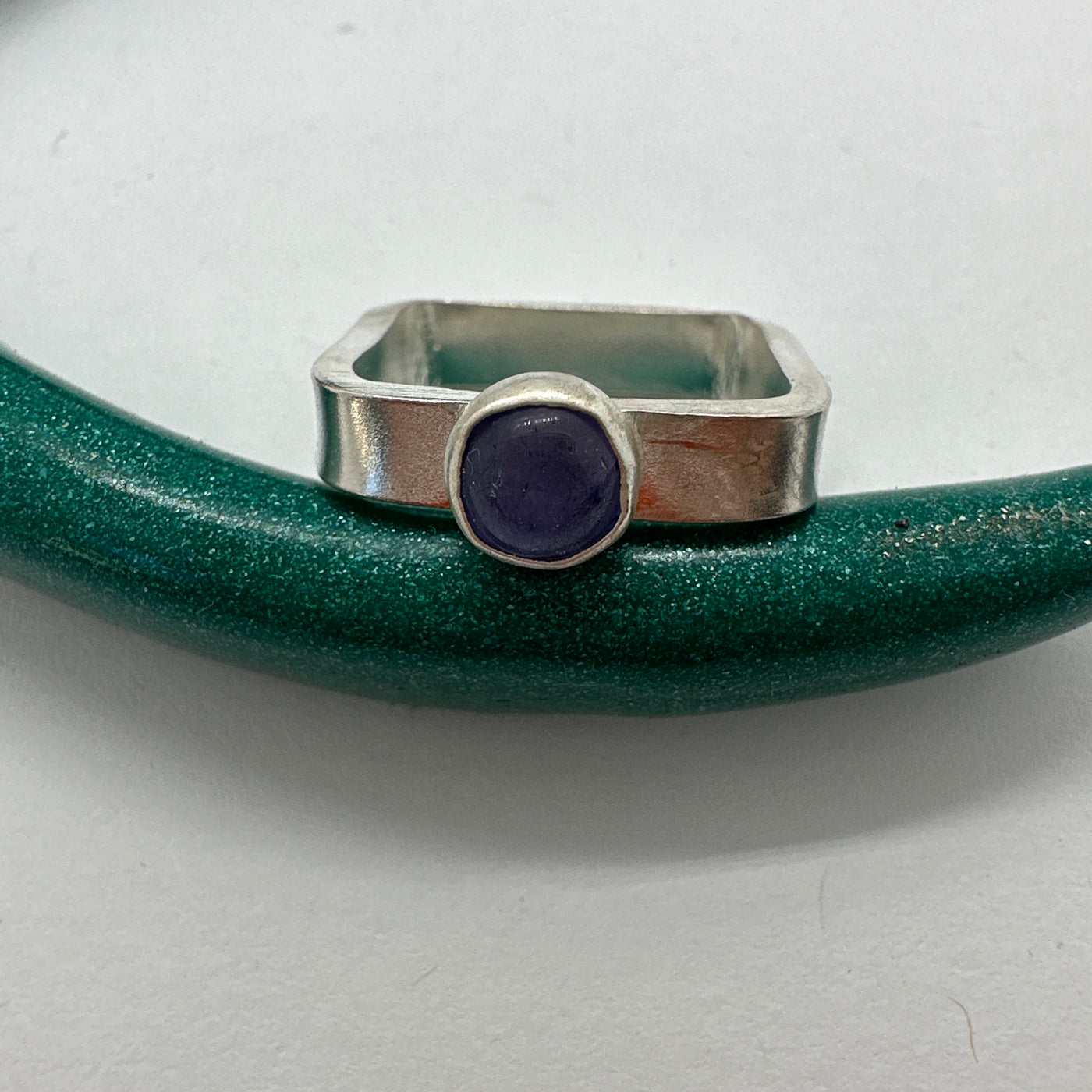 Silver ring 4 mm square and amethyst . Size I