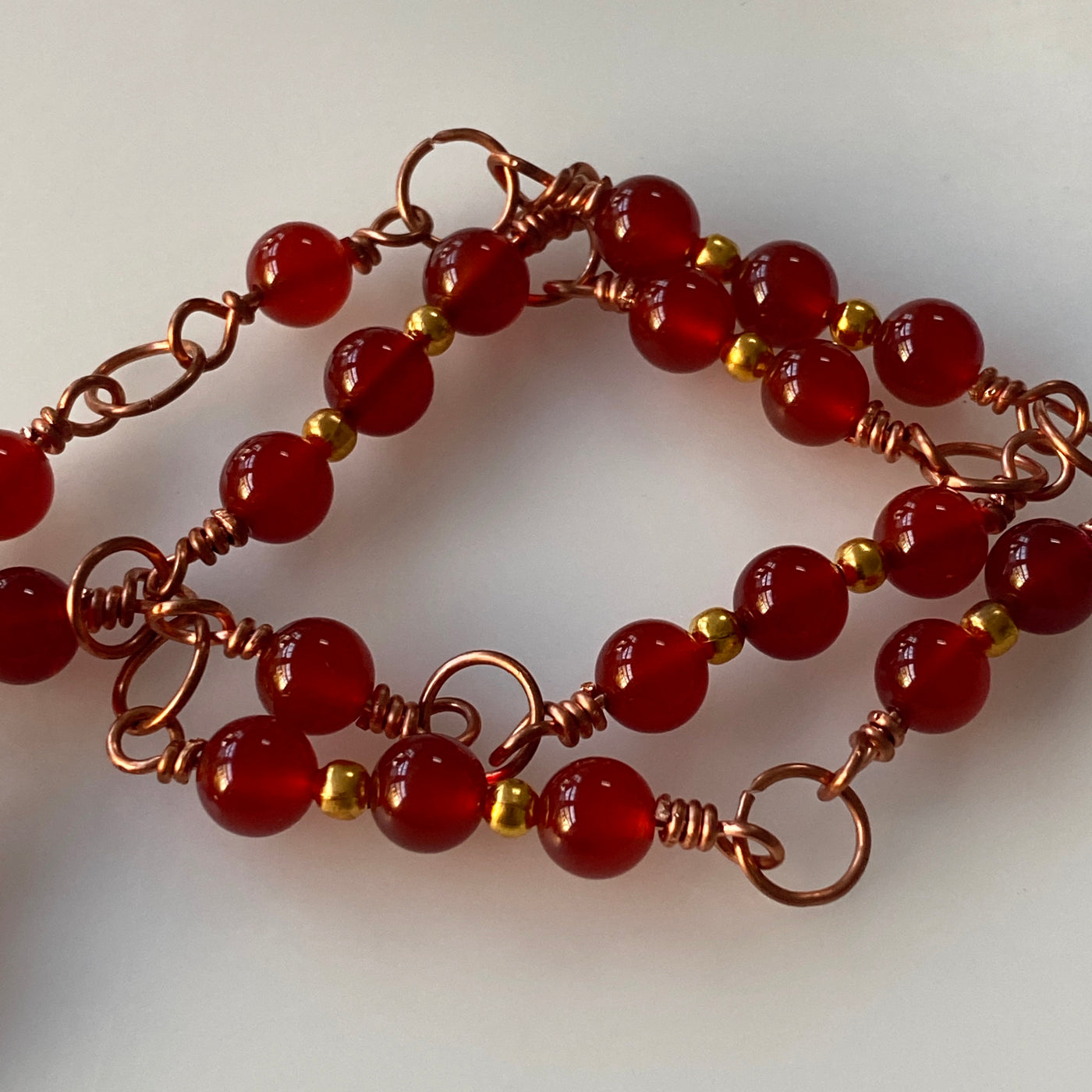Wire and carnelian necklace