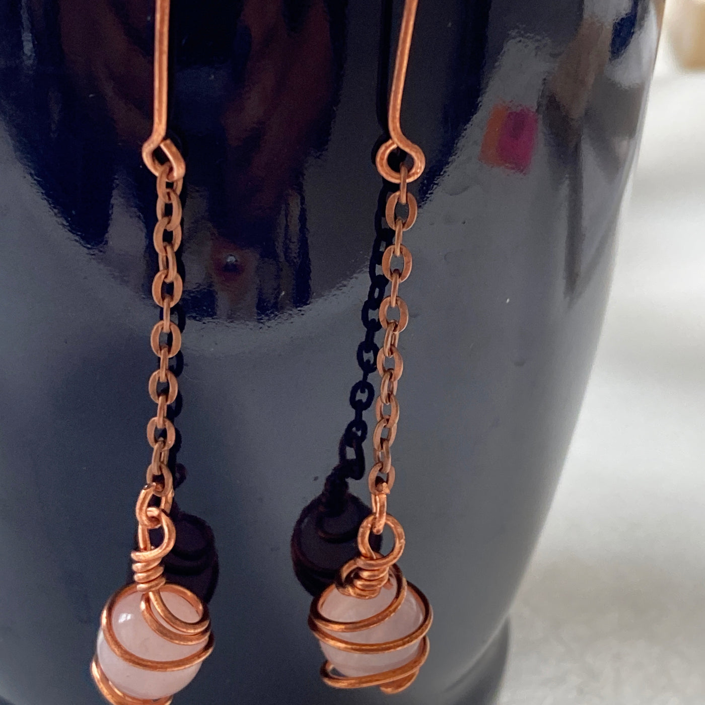 Earrings Rose quartz on chain for Shake and move collection