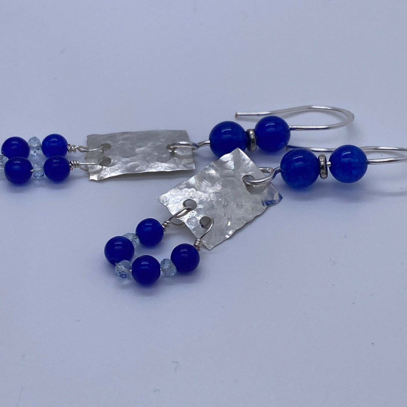 Blue calchedony agate and acquamarine on silver earrings