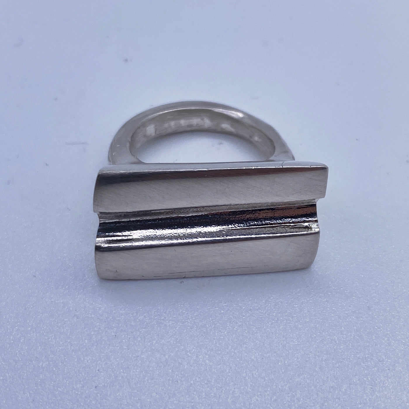 Silver flat surface ring size 5 (49)