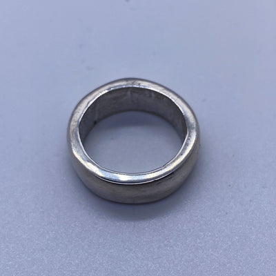 Round organic silver ring