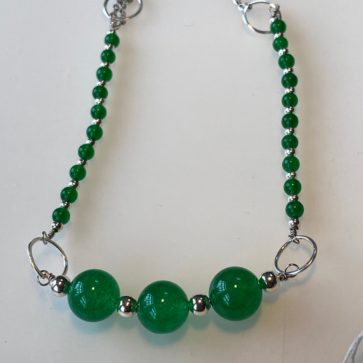 Green chalcedony and silver necklace